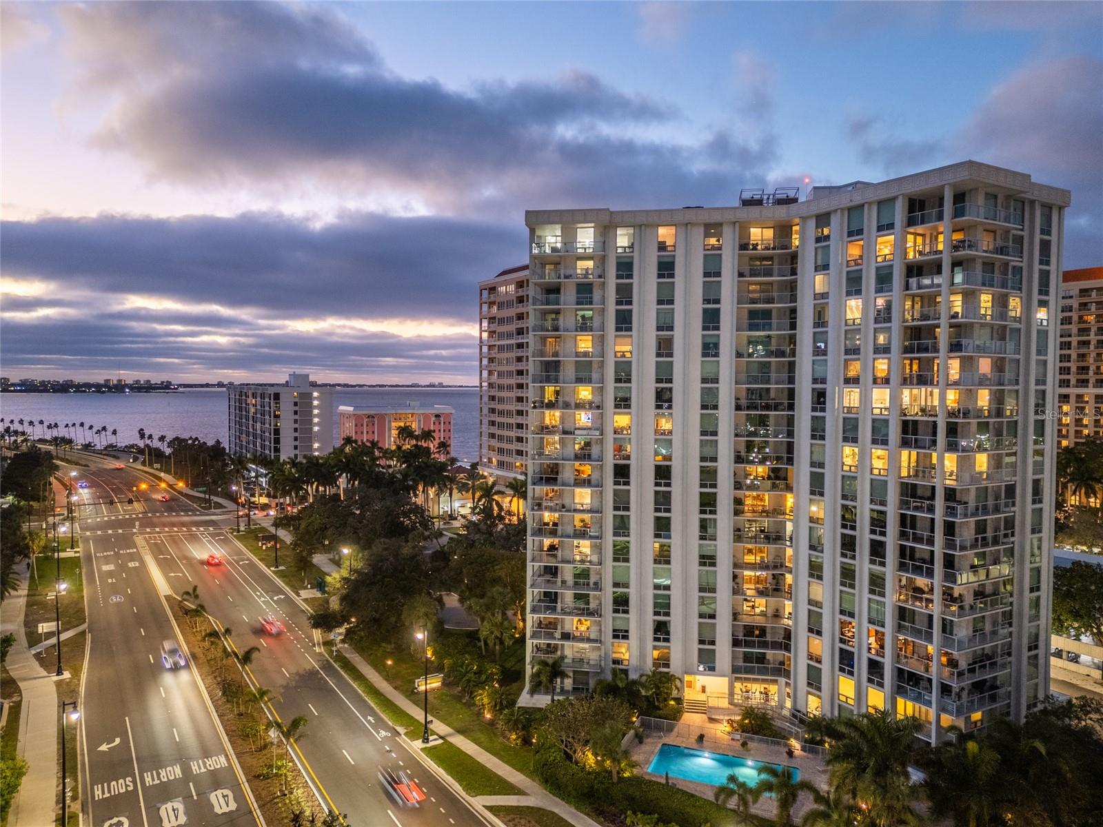 1111 N GULFSTREAM AVE #4E, SARASOTA, FL, 34236