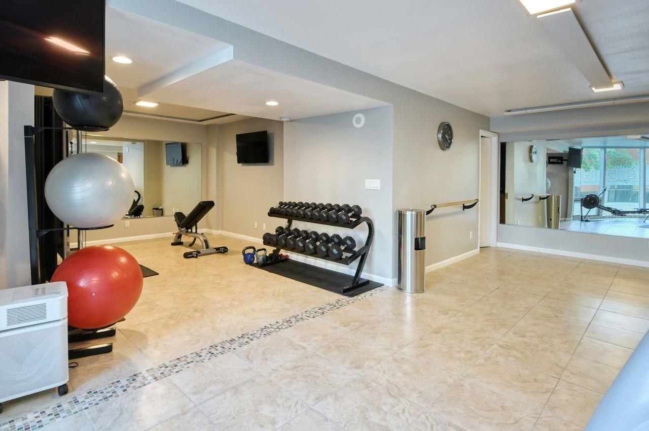 1111 N GULFSTREAM AVE #4E, SARASOTA, FL, 34236