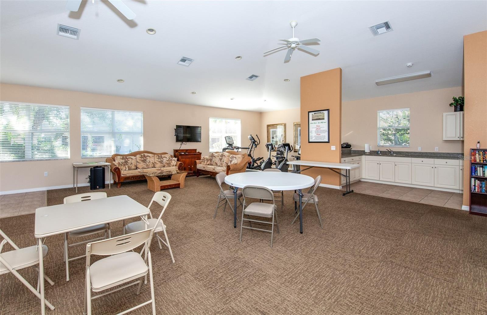 201 AUBURN WOODS CIR, VENICE, FL, 34292