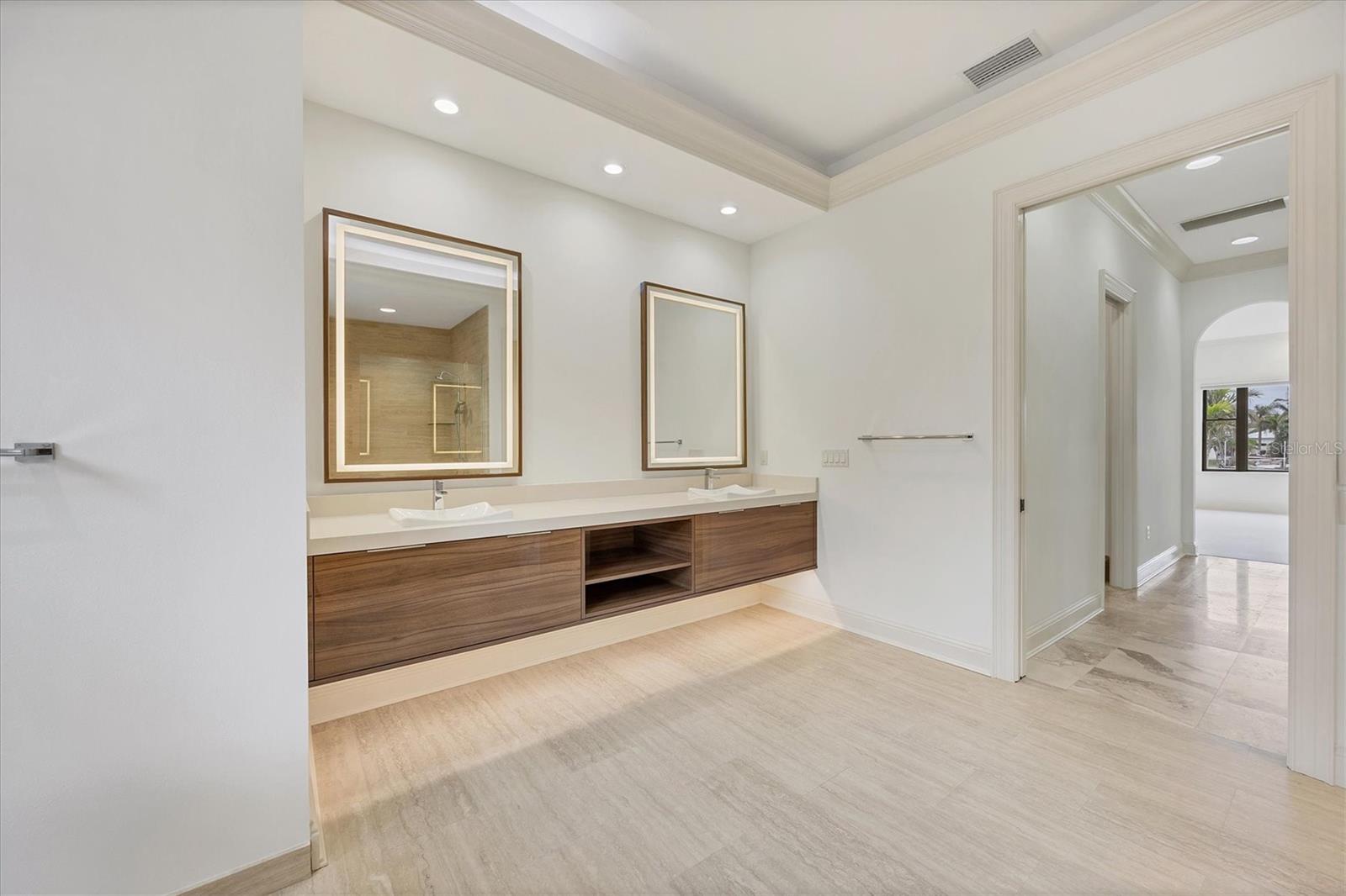 1389 TANGIER WAY, SARASOTA, FL, 34239