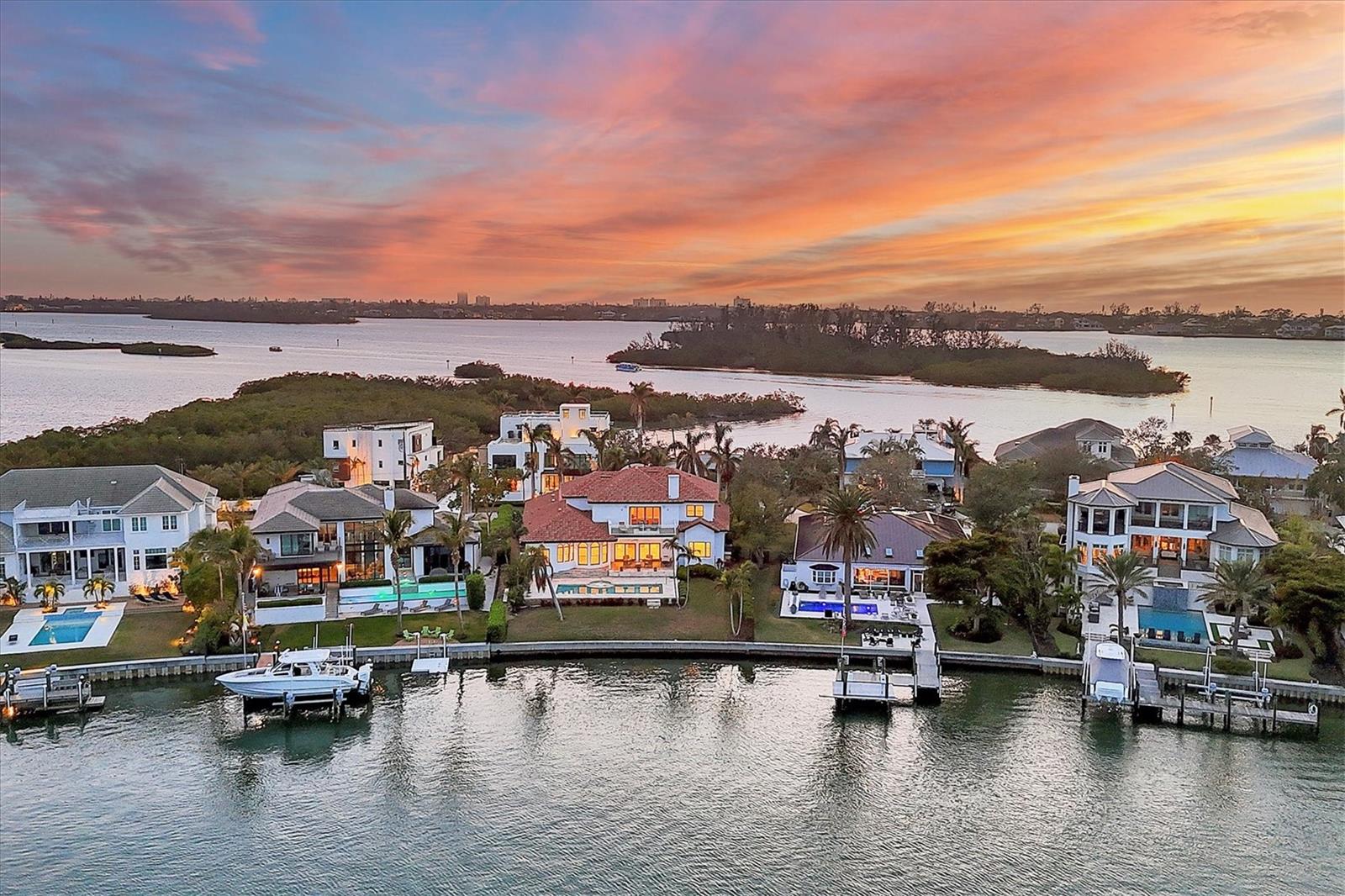 1389 TANGIER WAY, SARASOTA, FL, 34239