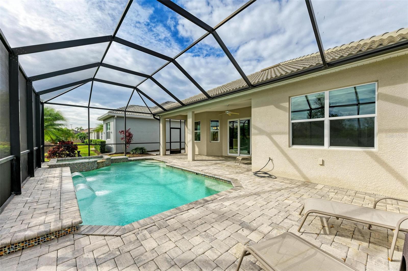 5023 TOBERMORY WAY, BRADENTON, FL, 34211