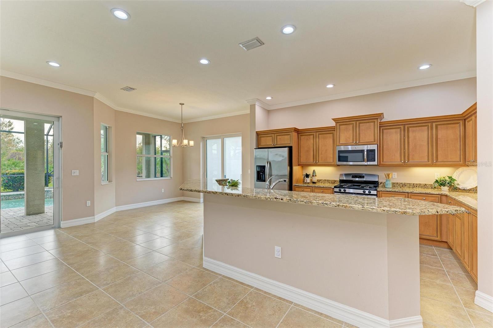 5023 TOBERMORY WAY, BRADENTON, FL, 34211