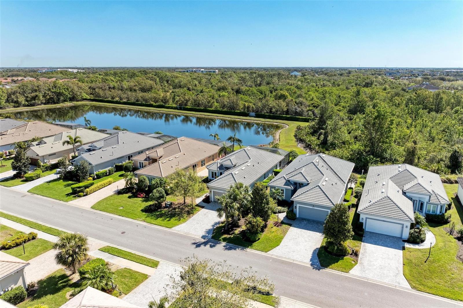 5023 TOBERMORY WAY, BRADENTON, FL, 34211