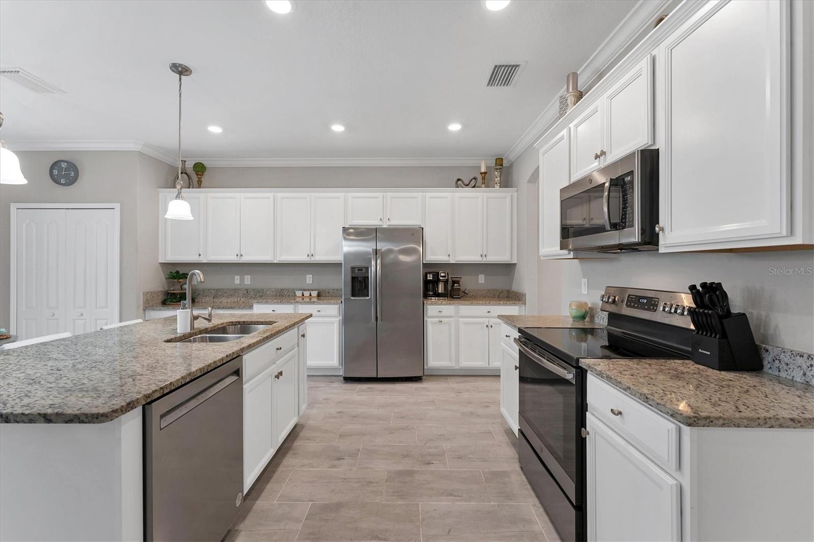 520 MIMOSA CT, BRADENTON, FL, 34212