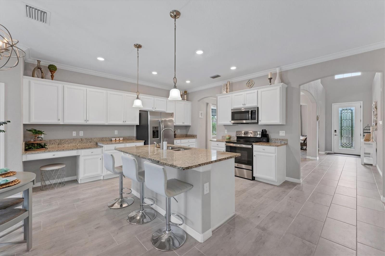 520 MIMOSA CT, BRADENTON, FL, 34212