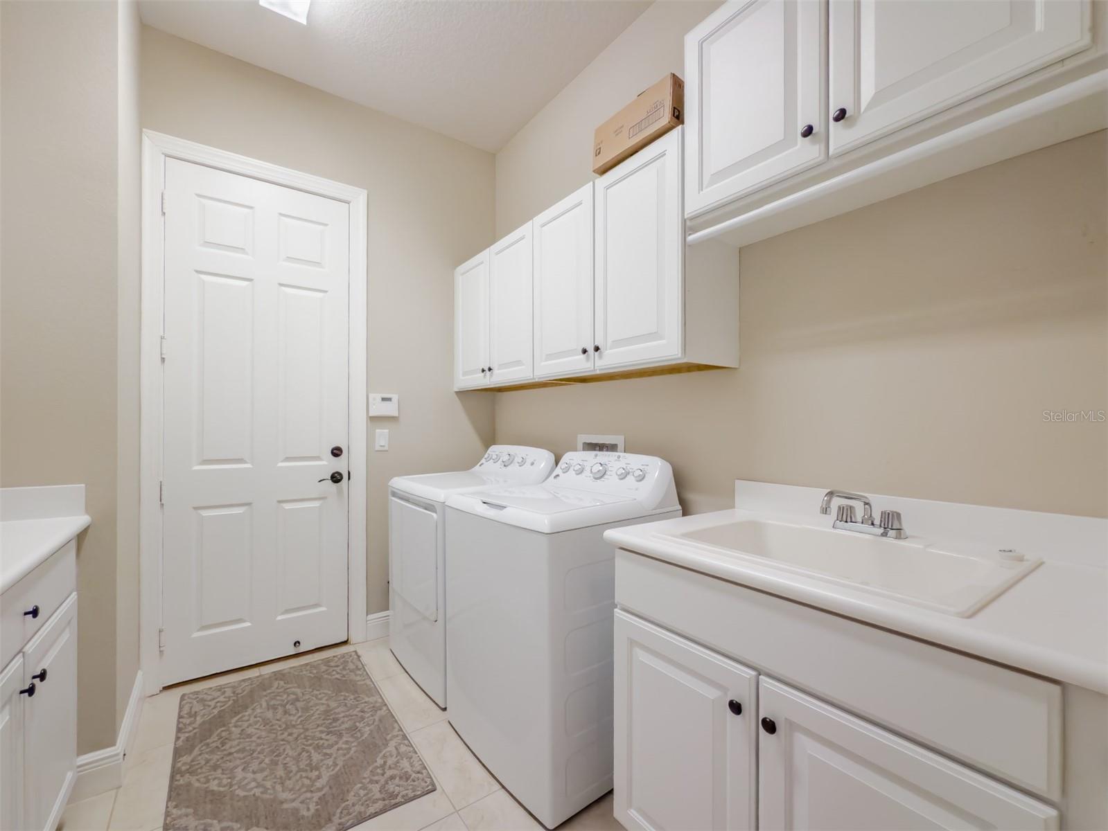 4840 GRAND BANKS DR, WIMAUMA, FL, 33598