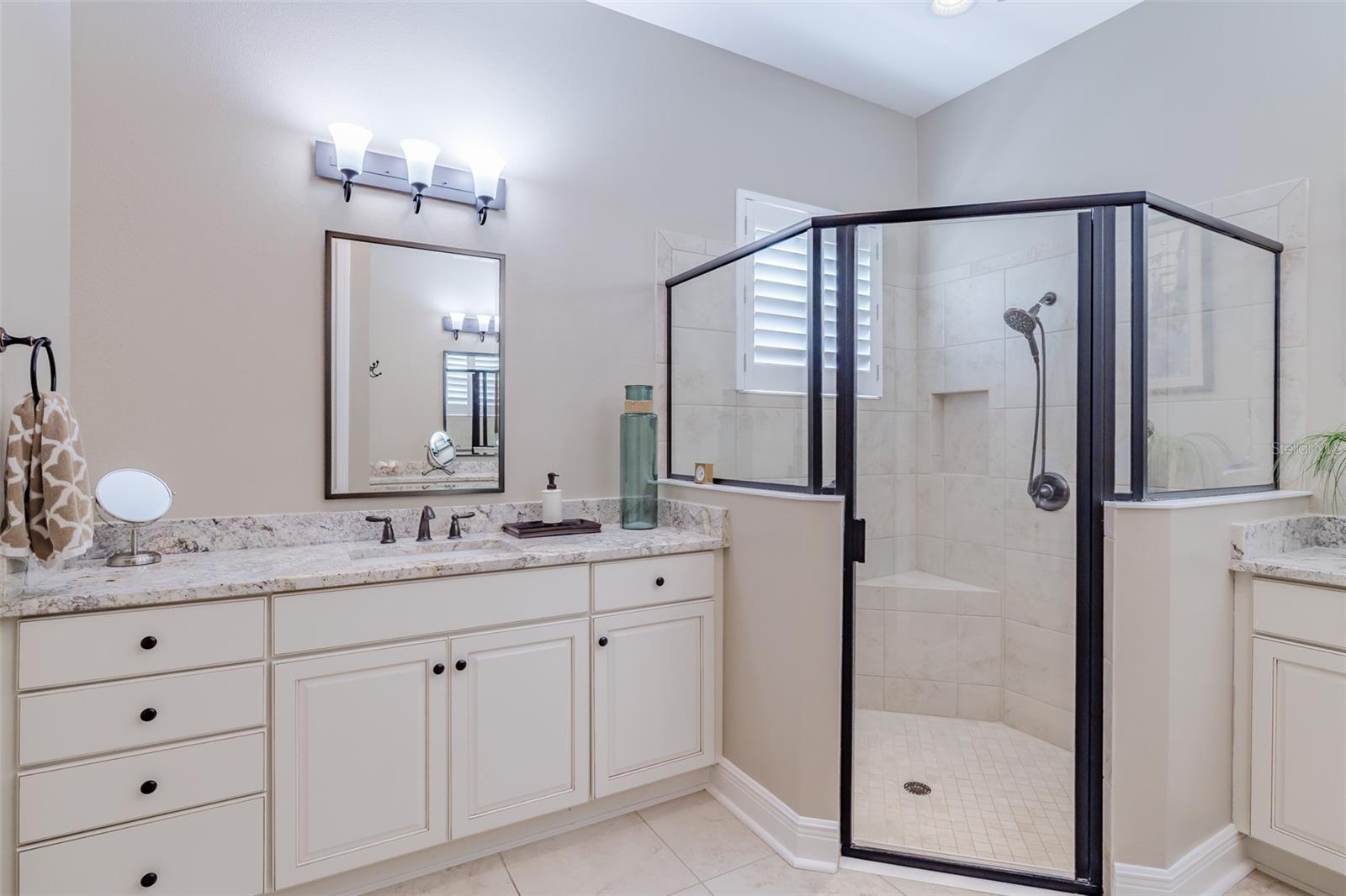 4840 GRAND BANKS DR, WIMAUMA, FL, 33598