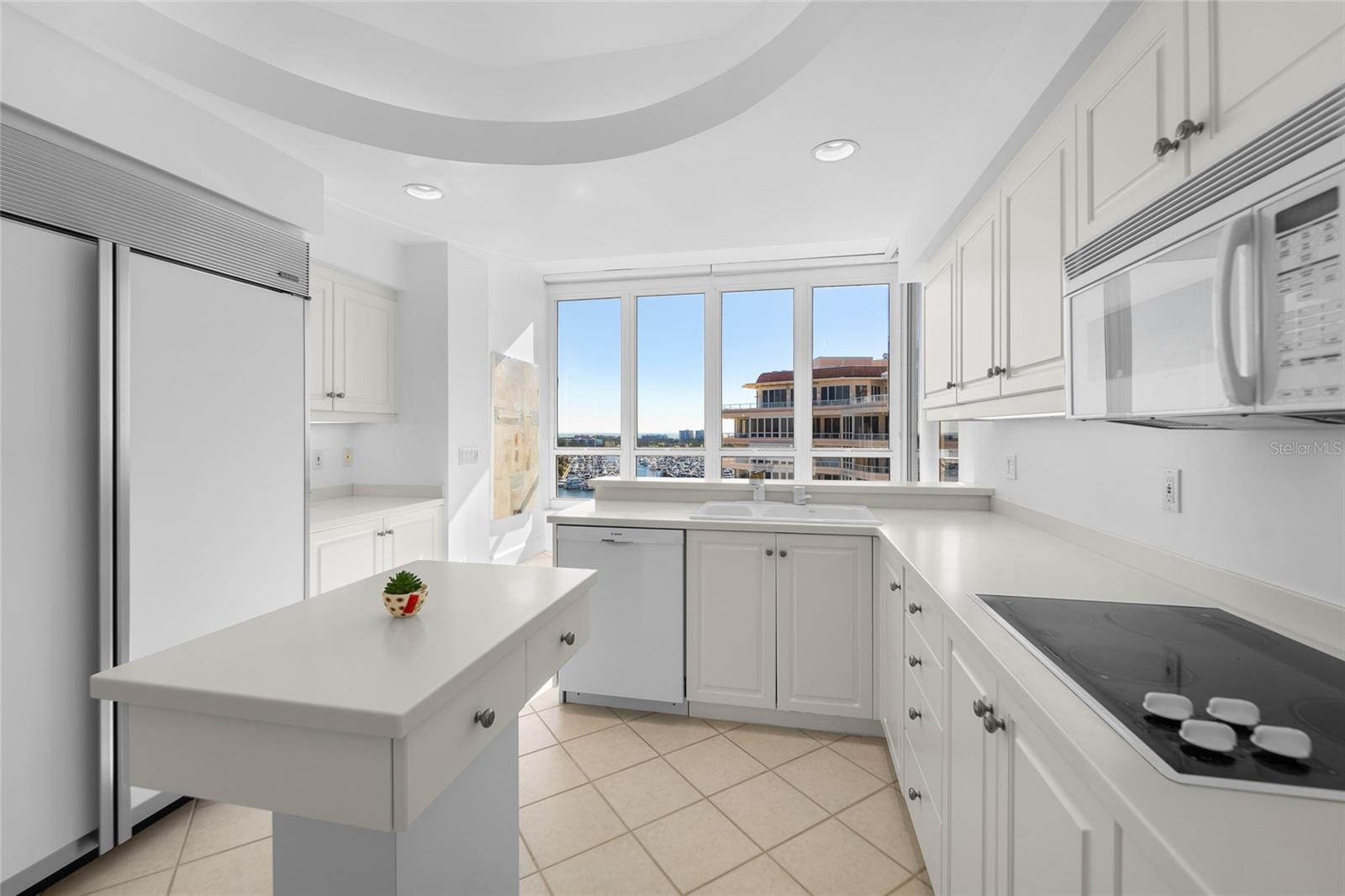 3030 GRAND BAY BLVD #396, LONGBOAT KEY, FL, 34228