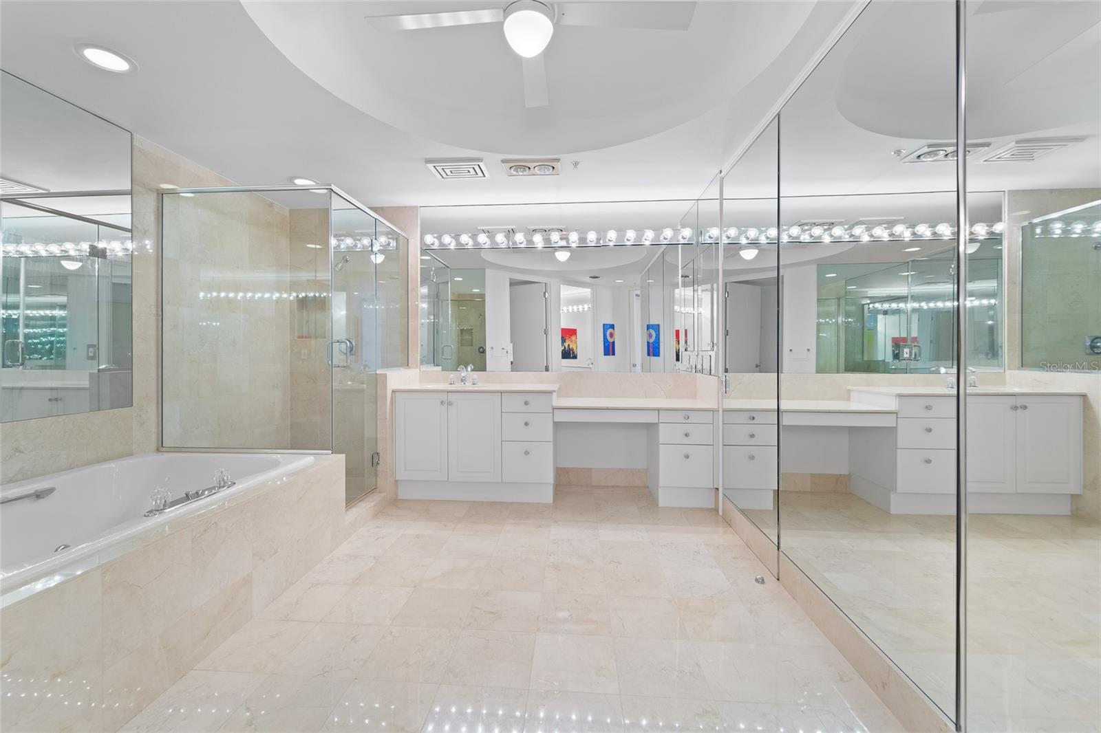 3030 GRAND BAY BLVD #396, LONGBOAT KEY, FL, 34228