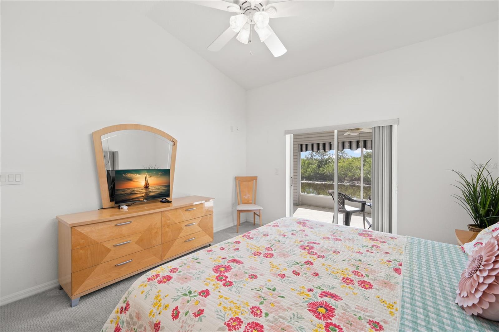 553 DOVE TER W, OLDSMAR, FL, 34677