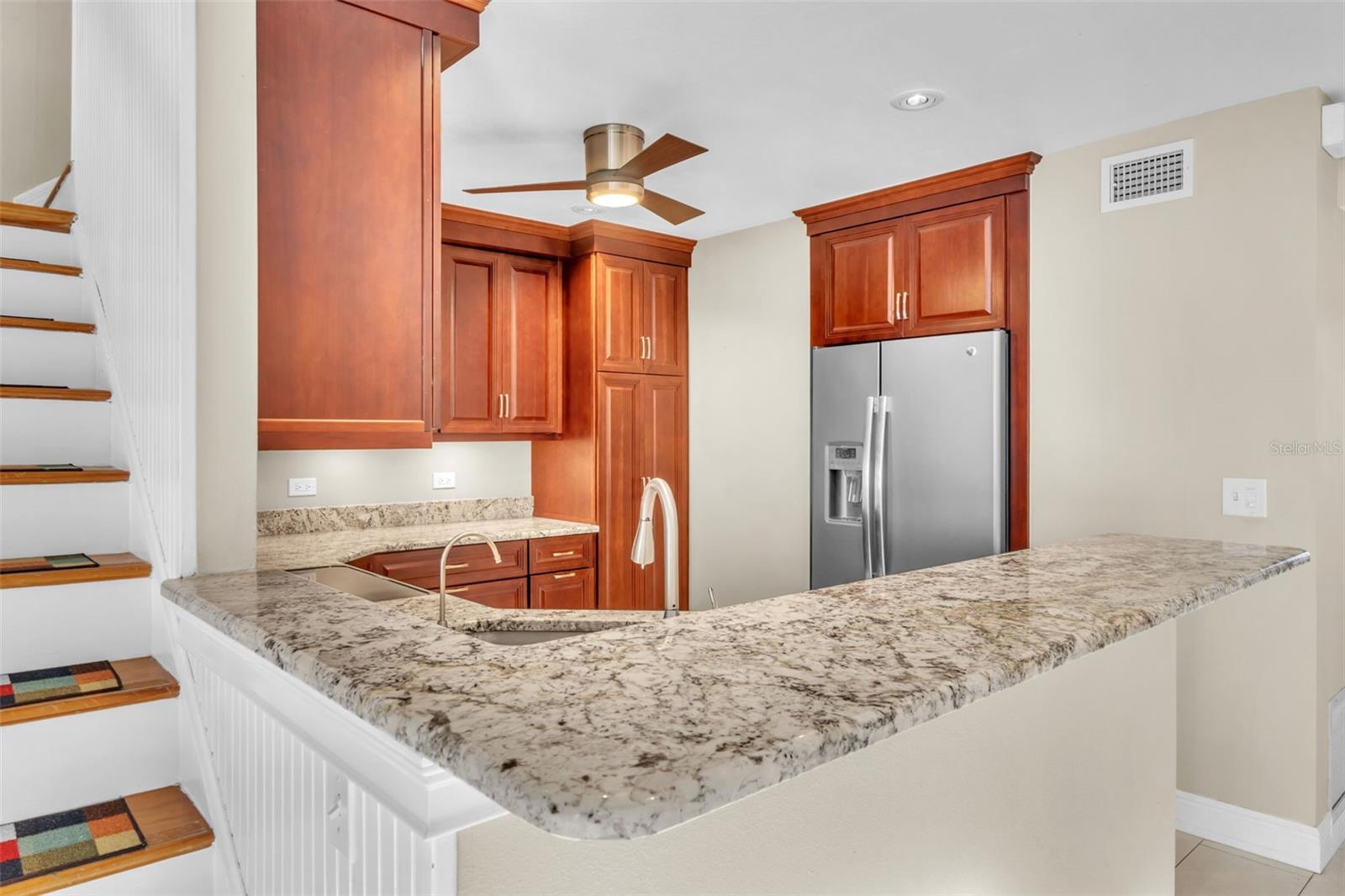 174 NORTHSHORE CIR, CASSELBERRY, FL, 32707