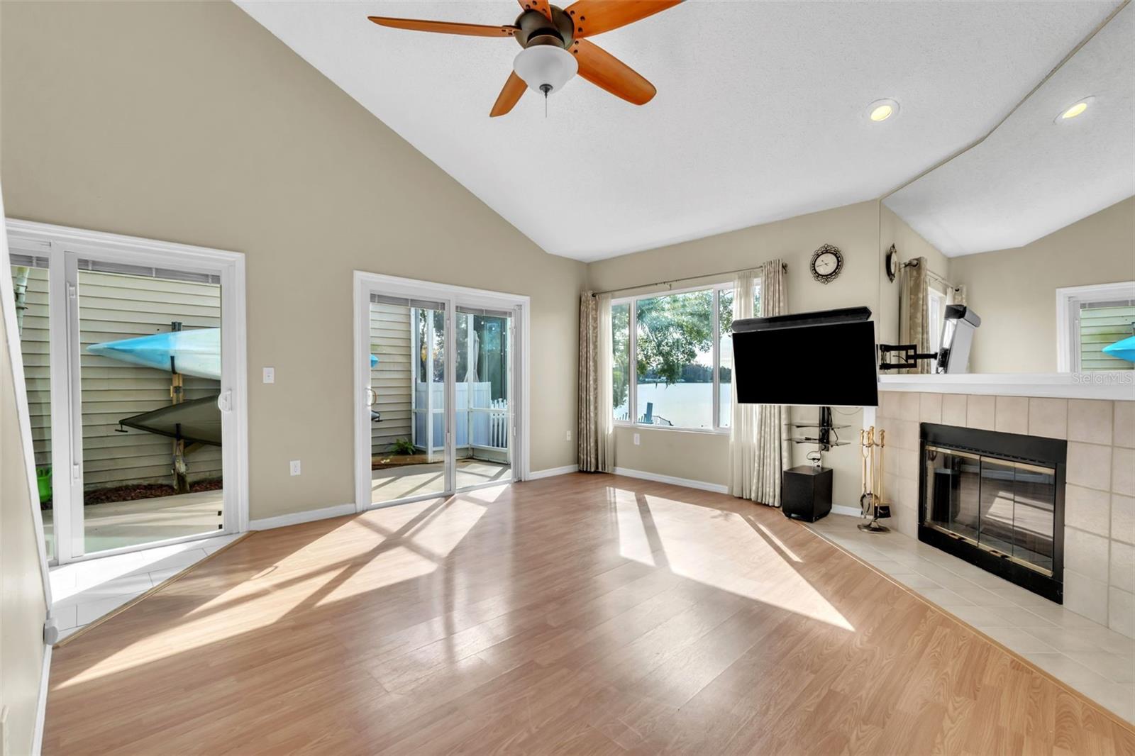 174 NORTHSHORE CIR, CASSELBERRY, FL, 32707