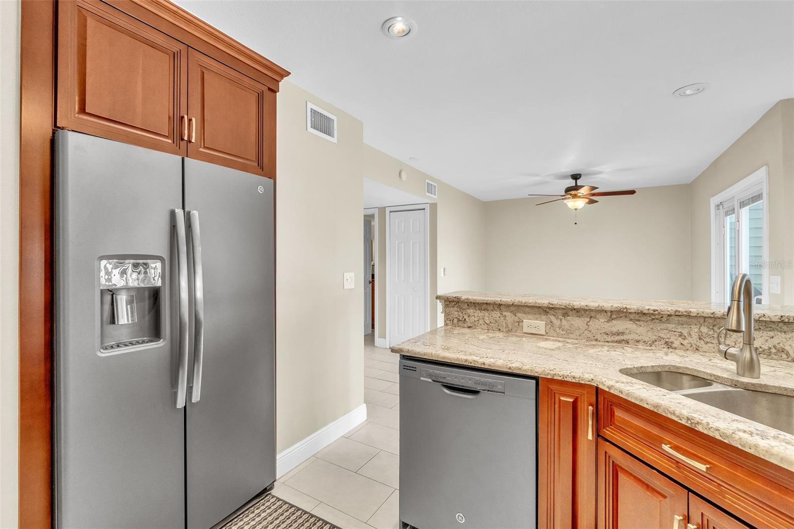 174 NORTHSHORE CIR, CASSELBERRY, FL, 32707