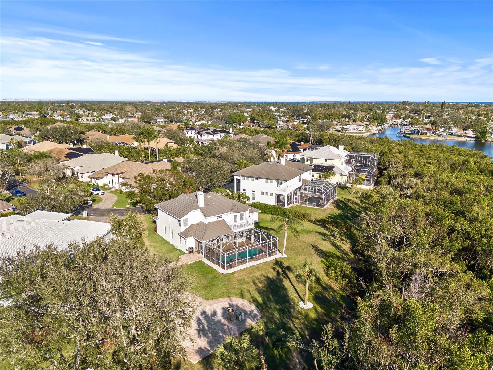 1237 DARLINGTON OAK CIR NE, ST PETERSBURG, FL, 33703