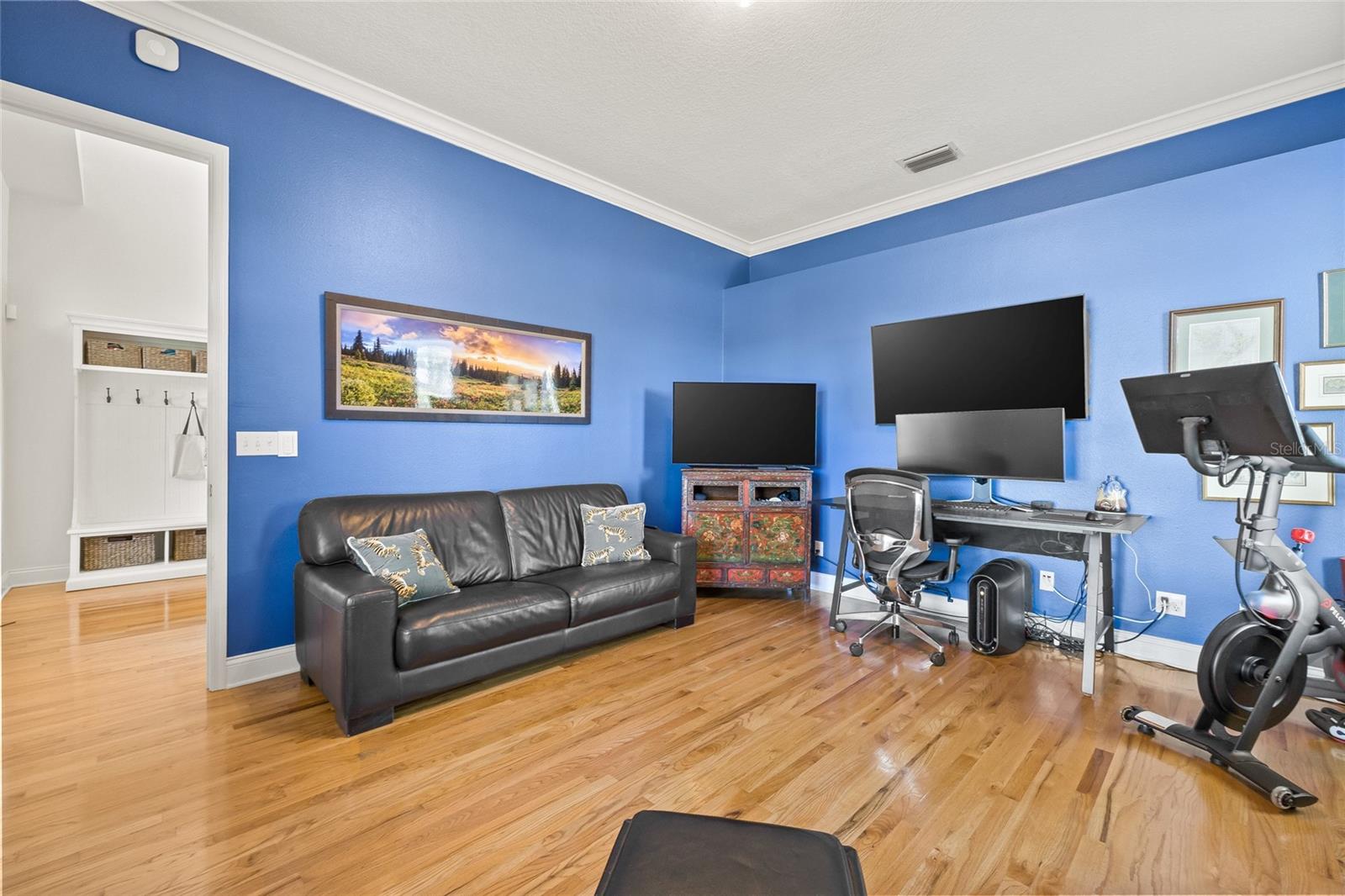 1237 DARLINGTON OAK CIR NE, ST PETERSBURG, FL, 33703