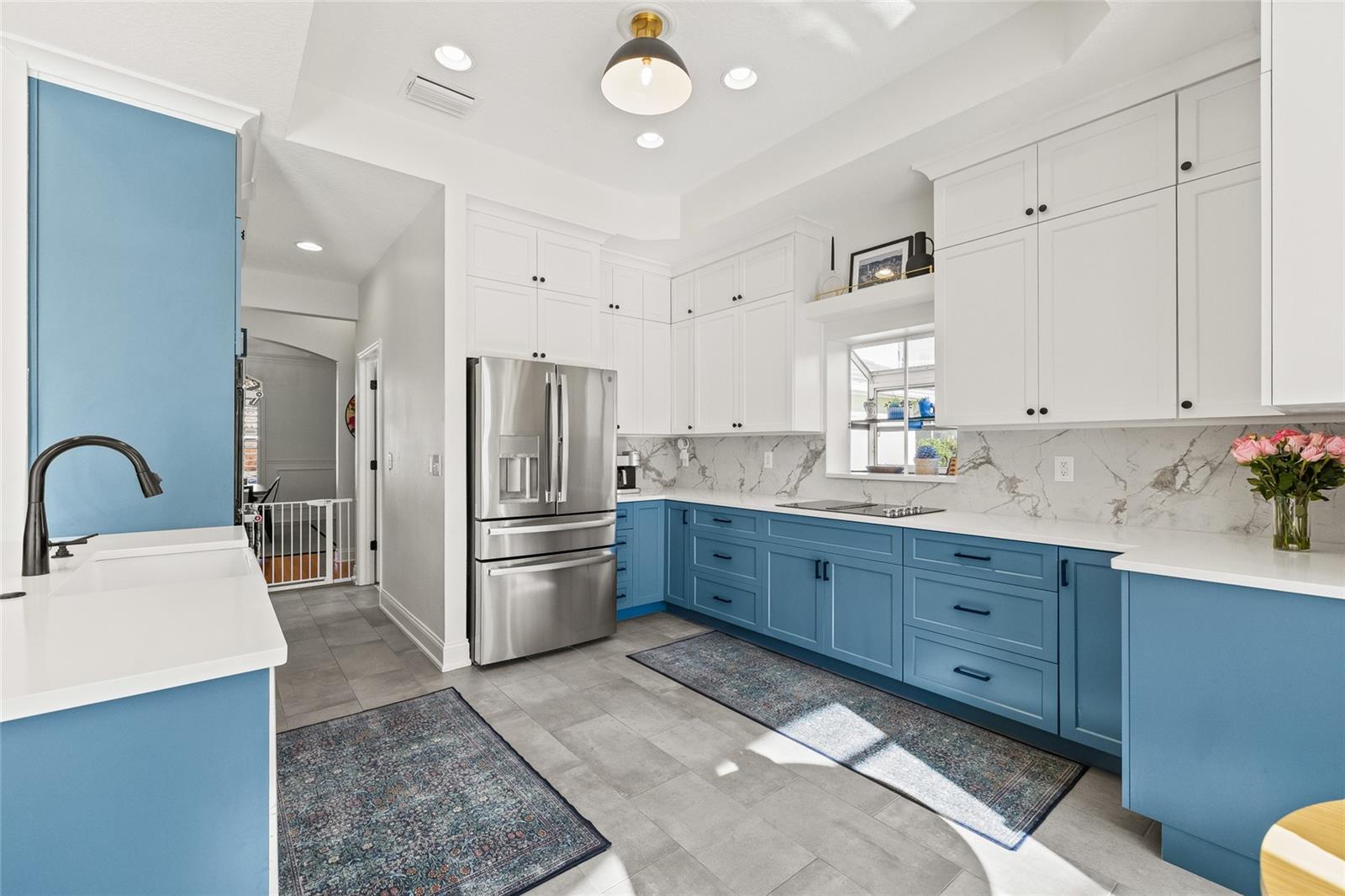 1237 DARLINGTON OAK CIR NE, ST PETERSBURG, FL, 33703