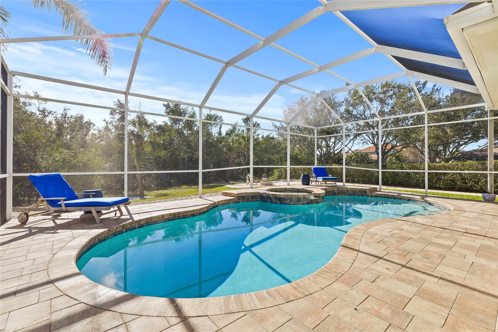 1237 DARLINGTON OAK CIR NE, ST PETERSBURG, FL, 33703