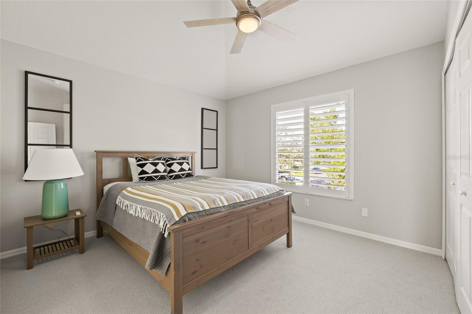 1237 DARLINGTON OAK CIR NE, ST PETERSBURG, FL, 33703