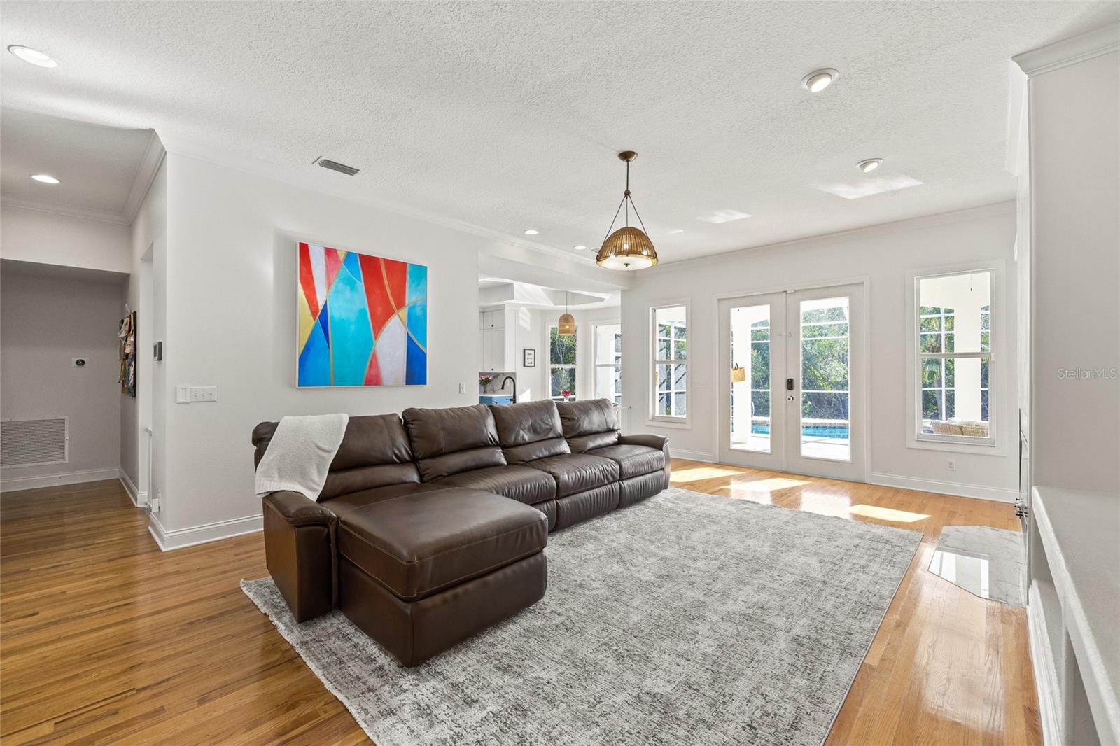 1237 DARLINGTON OAK CIR NE, ST PETERSBURG, FL, 33703