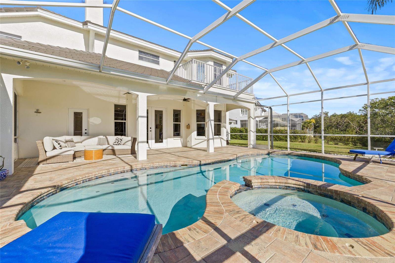1237 DARLINGTON OAK CIR NE, ST PETERSBURG, FL, 33703