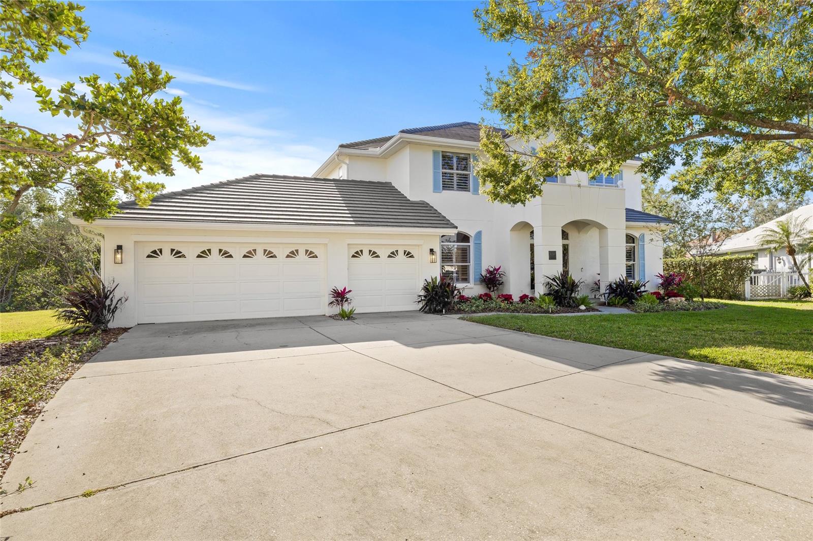 1237 DARLINGTON OAK CIR NE, ST PETERSBURG, FL, 33703