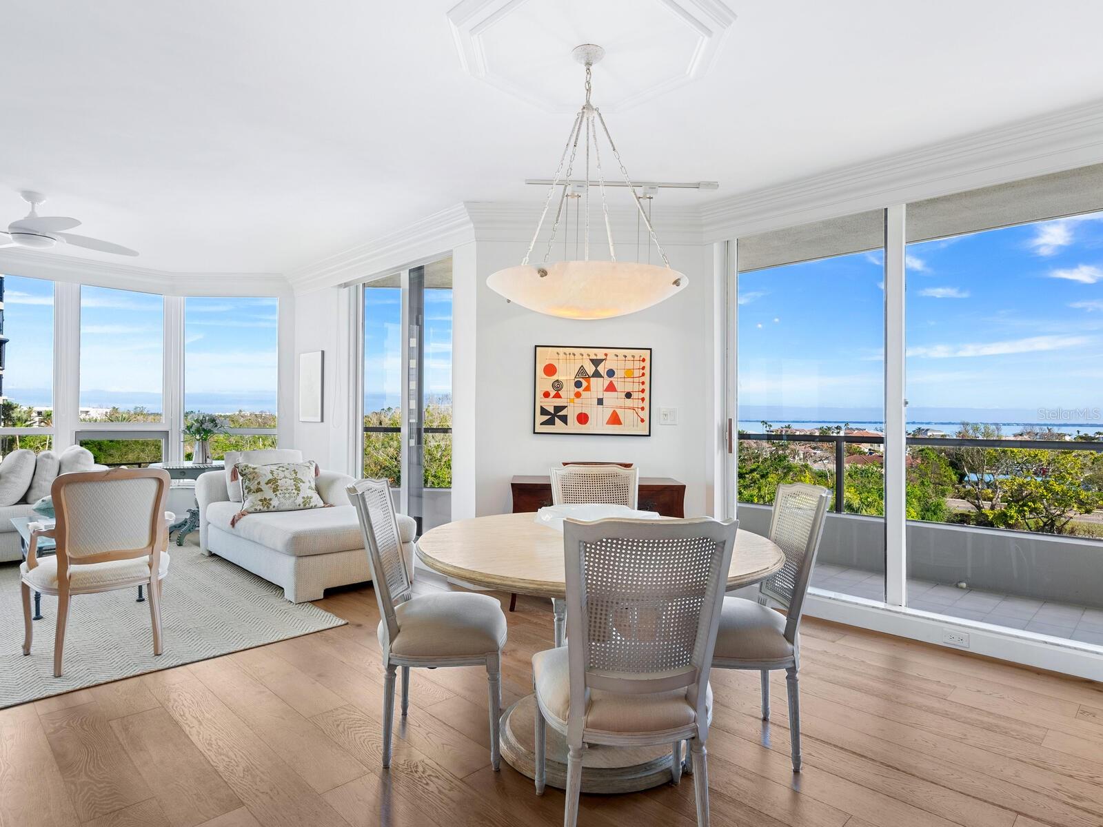 1211 GULF OF MEXICO DR #301, LONGBOAT KEY, FL, 34228