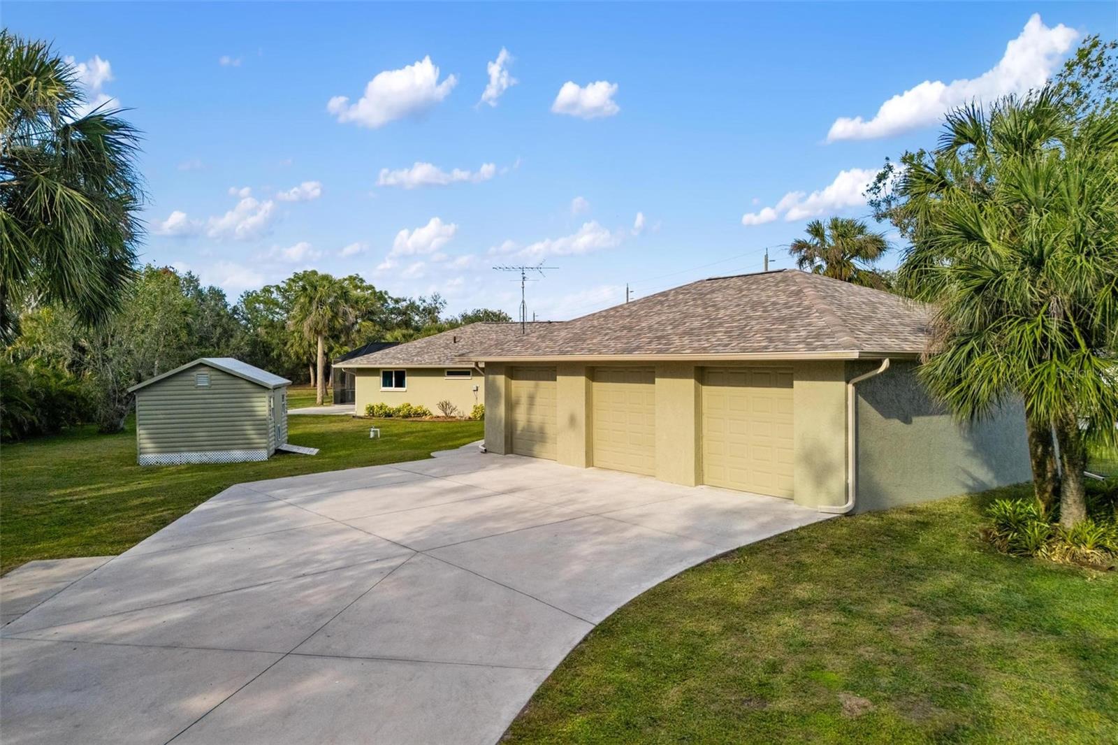 1621 MISSION VALLEY BLVD, NOKOMIS, FL, 34275