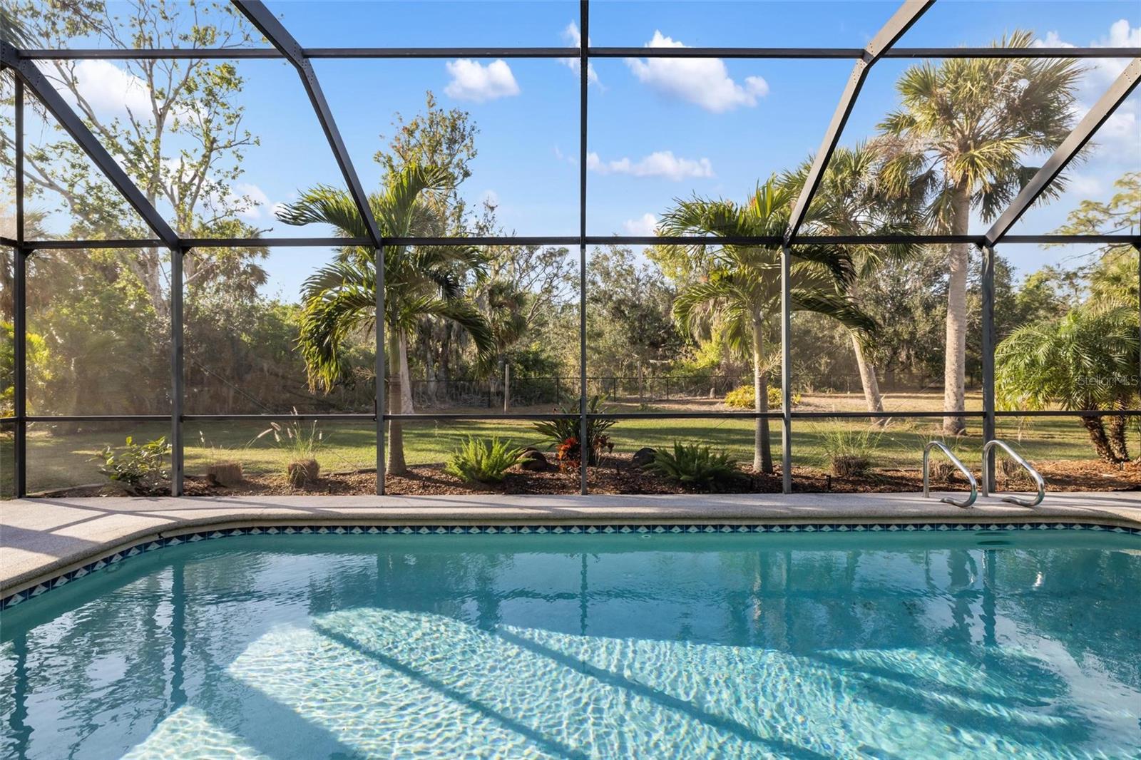 1621 MISSION VALLEY BLVD, NOKOMIS, FL, 34275