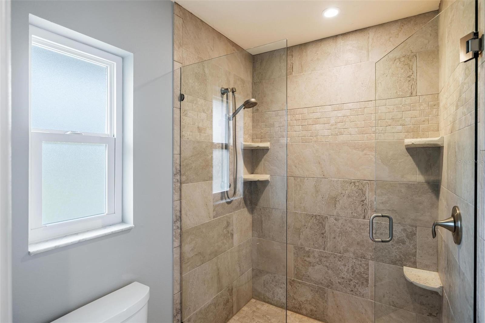 1621 MISSION VALLEY BLVD, NOKOMIS, FL, 34275