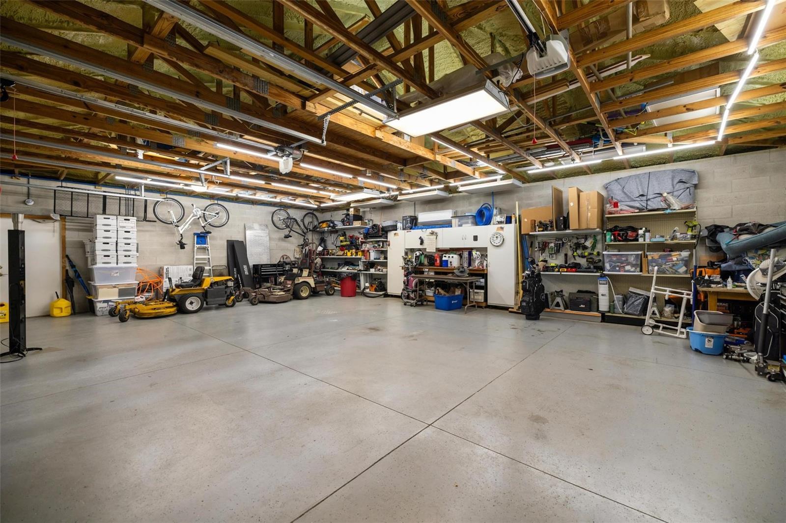 1621 MISSION VALLEY BLVD, NOKOMIS, FL, 34275