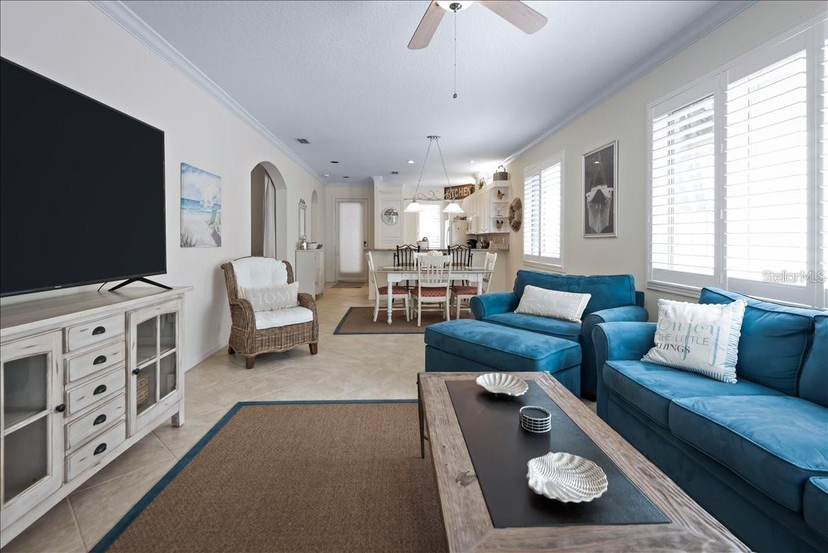 8516 54TH AVENUE CIR E, BRADENTON, FL, 34211