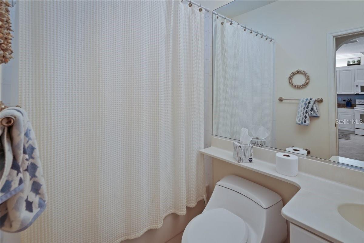 8516 54TH AVENUE CIR E, BRADENTON, FL, 34211