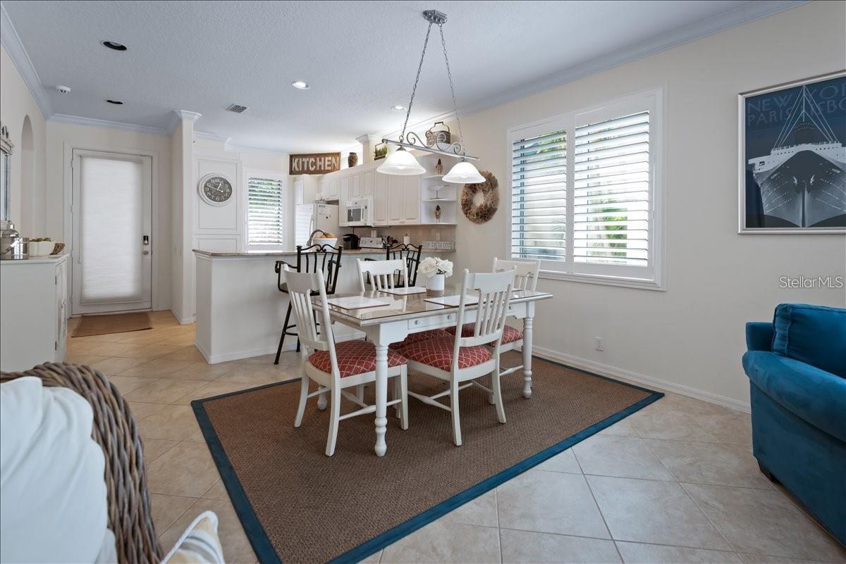 8516 54TH AVENUE CIR E, BRADENTON, FL, 34211