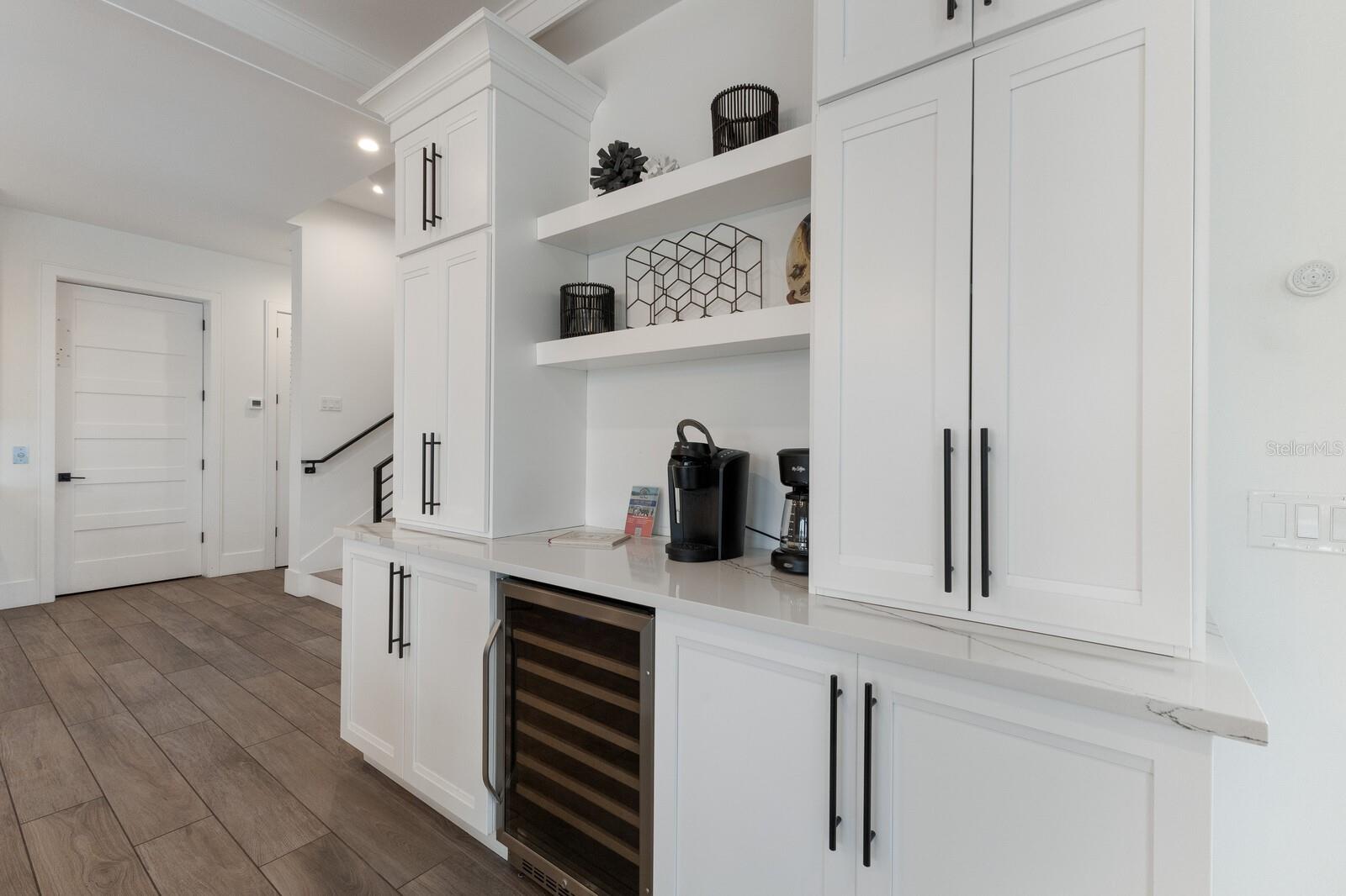 6605 GULF DR, HOLMES BEACH, FL, 34217