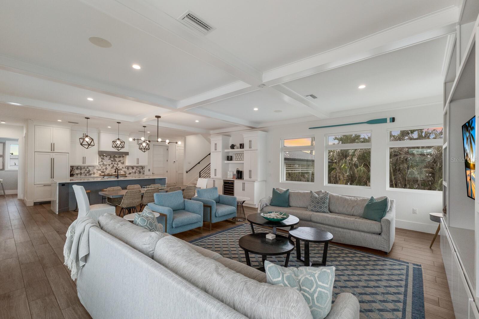 6605 GULF DR, HOLMES BEACH, FL, 34217