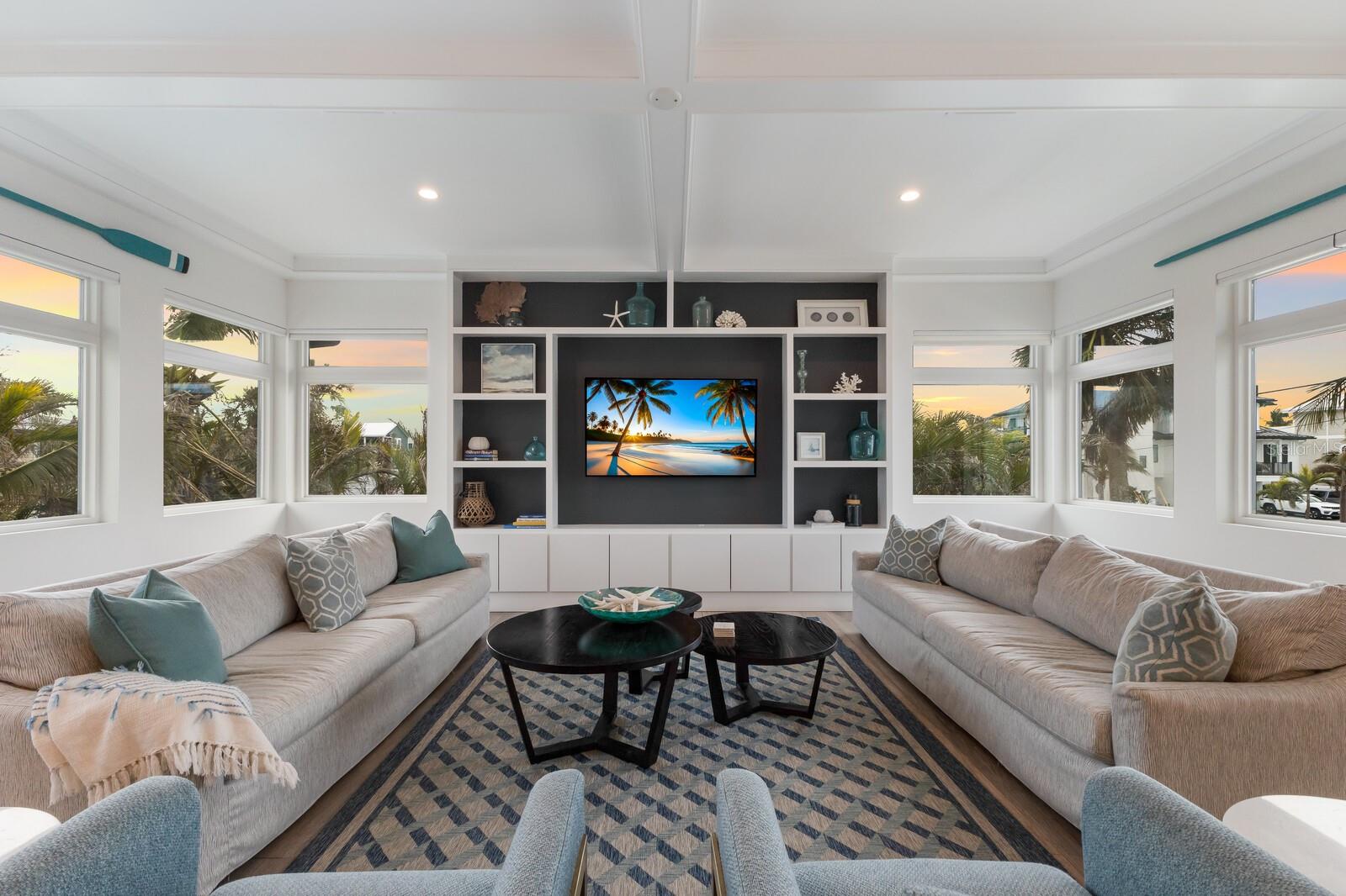 6605 GULF DR, HOLMES BEACH, FL, 34217