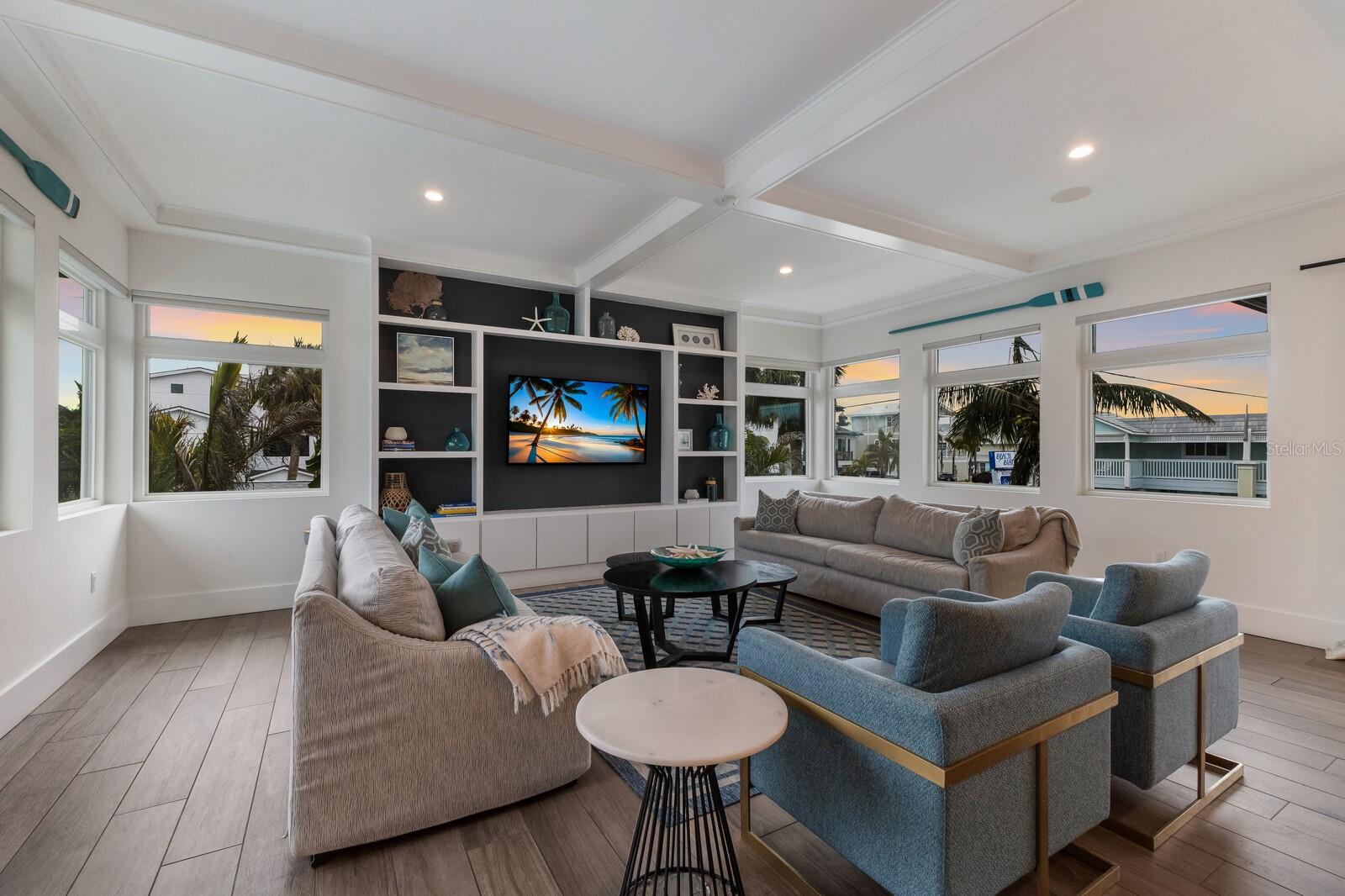 6605 GULF DR, HOLMES BEACH, FL, 34217