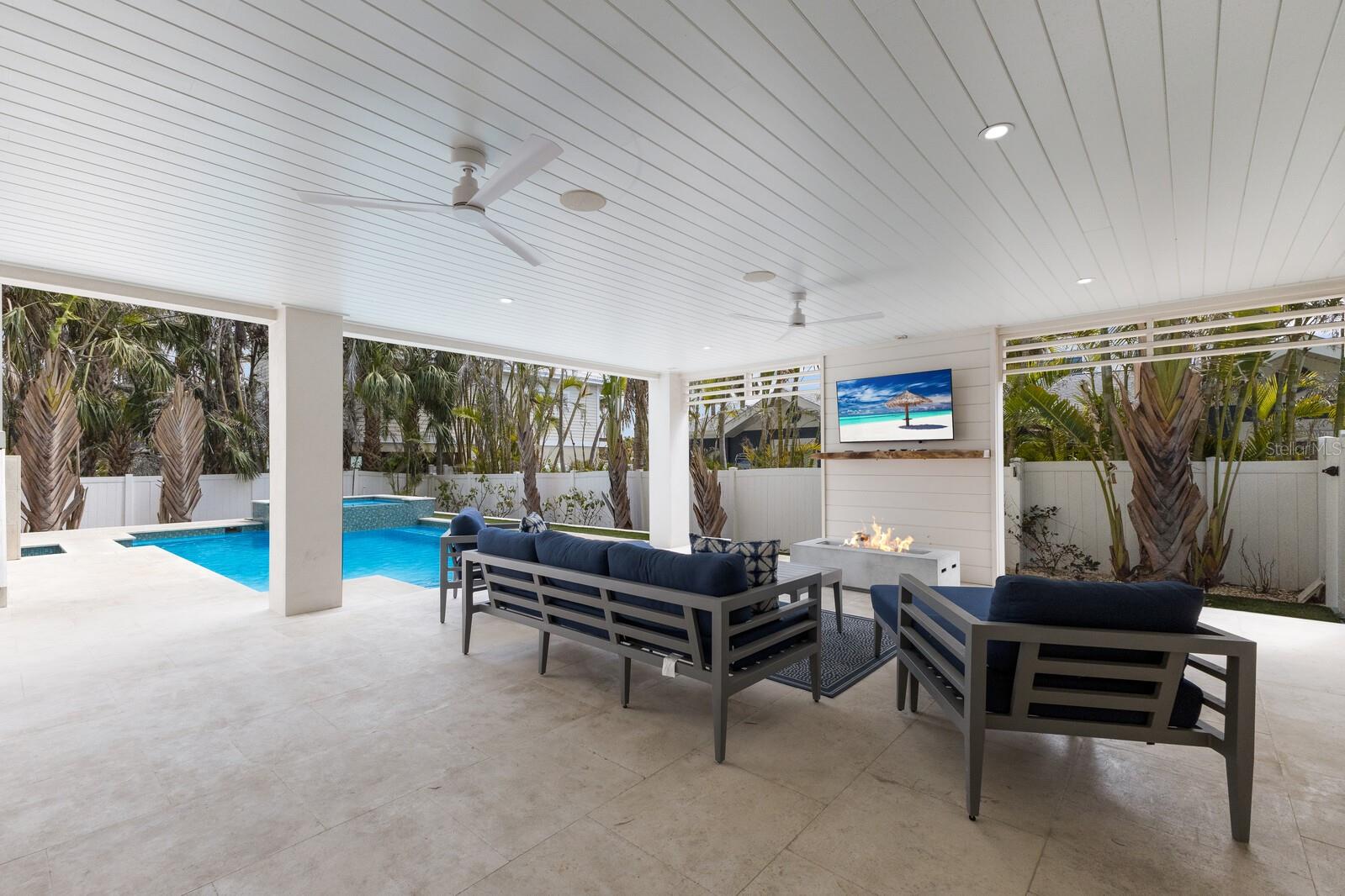 6605 GULF DR, HOLMES BEACH, FL, 34217