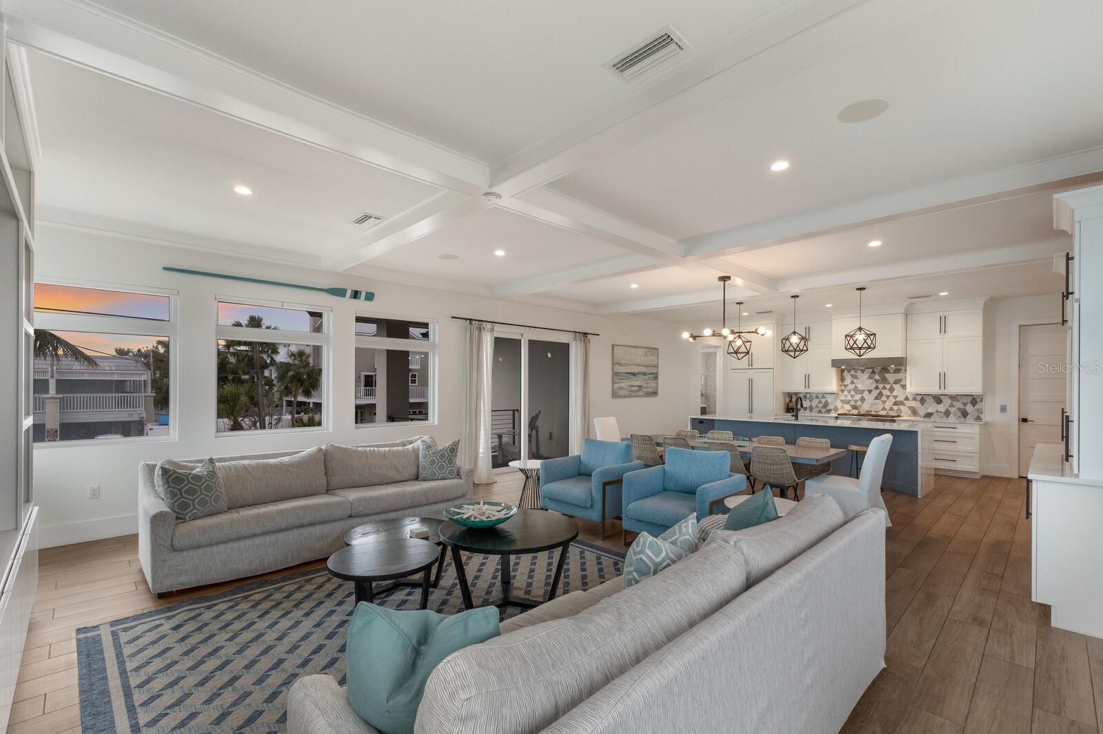 6605 GULF DR, HOLMES BEACH, FL, 34217