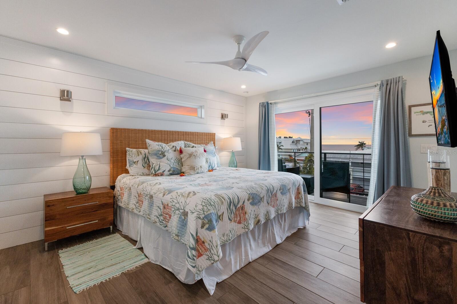 6605 GULF DR, HOLMES BEACH, FL, 34217