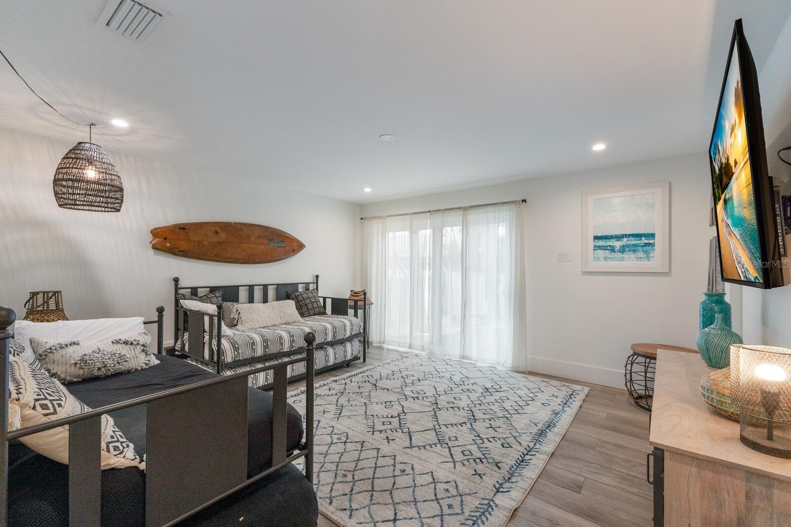 6605 GULF DR, HOLMES BEACH, FL, 34217