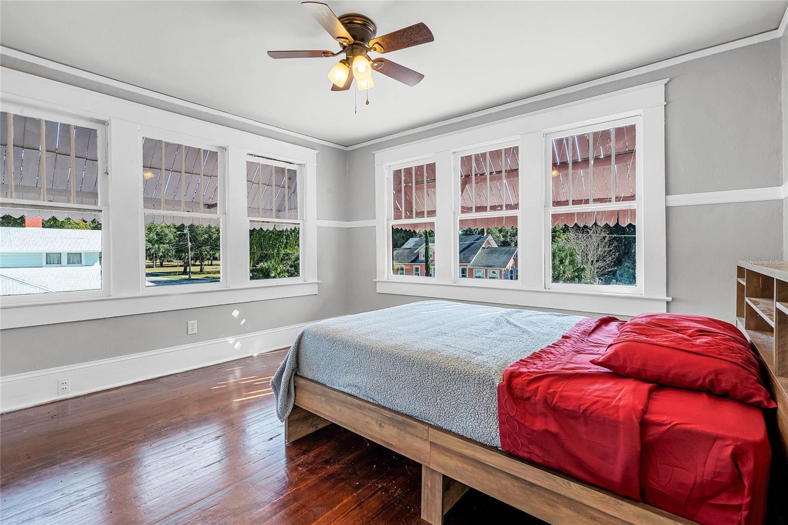 211 CASSADY ST, UMATILLA, FL, 32784