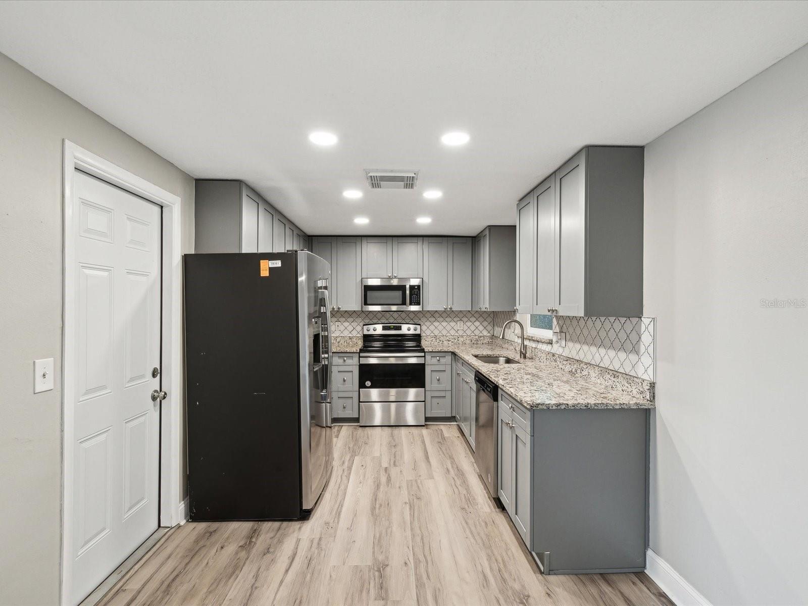 10820 OLDHAM RD, PORT RICHEY, FL, 34668