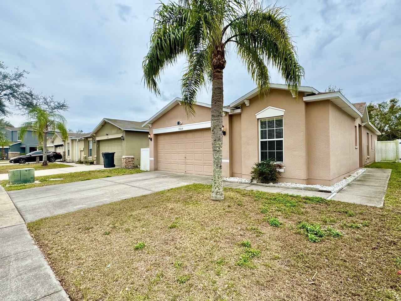 7864 CARRIAGE POINTE DR, GIBSONTON, FL, 33534