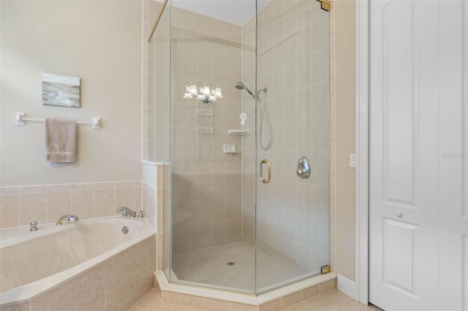 32 JASMINE DR, PALM COAST, FL, 32137