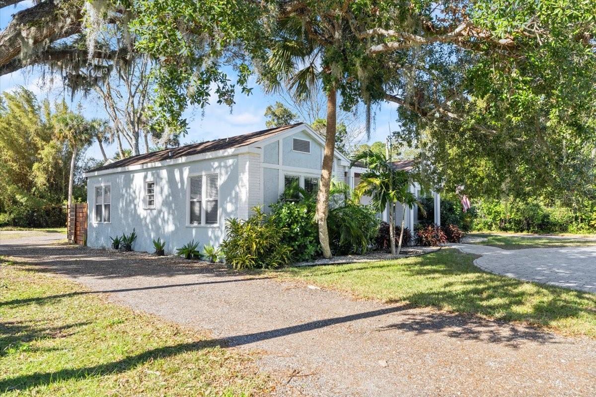 636 FAULKNER ST, NEW SMYRNA BEACH, FL, 32168