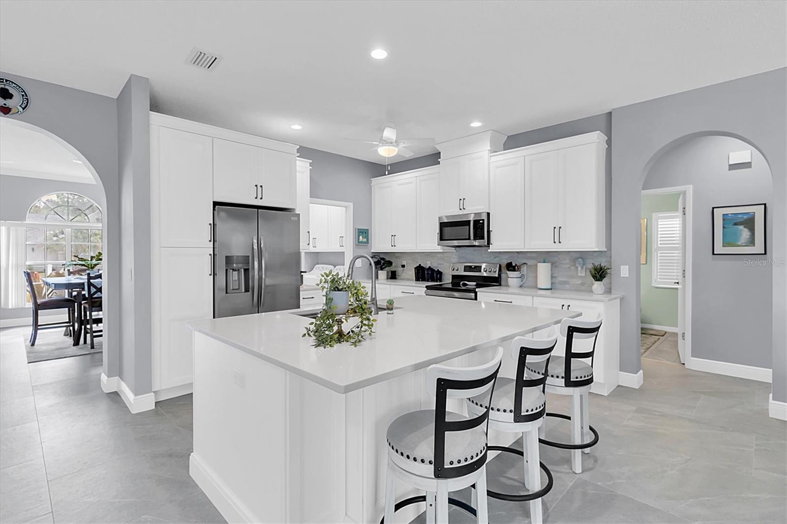 5471 STALLION LAKE DR, PALM HARBOR, FL, 34685