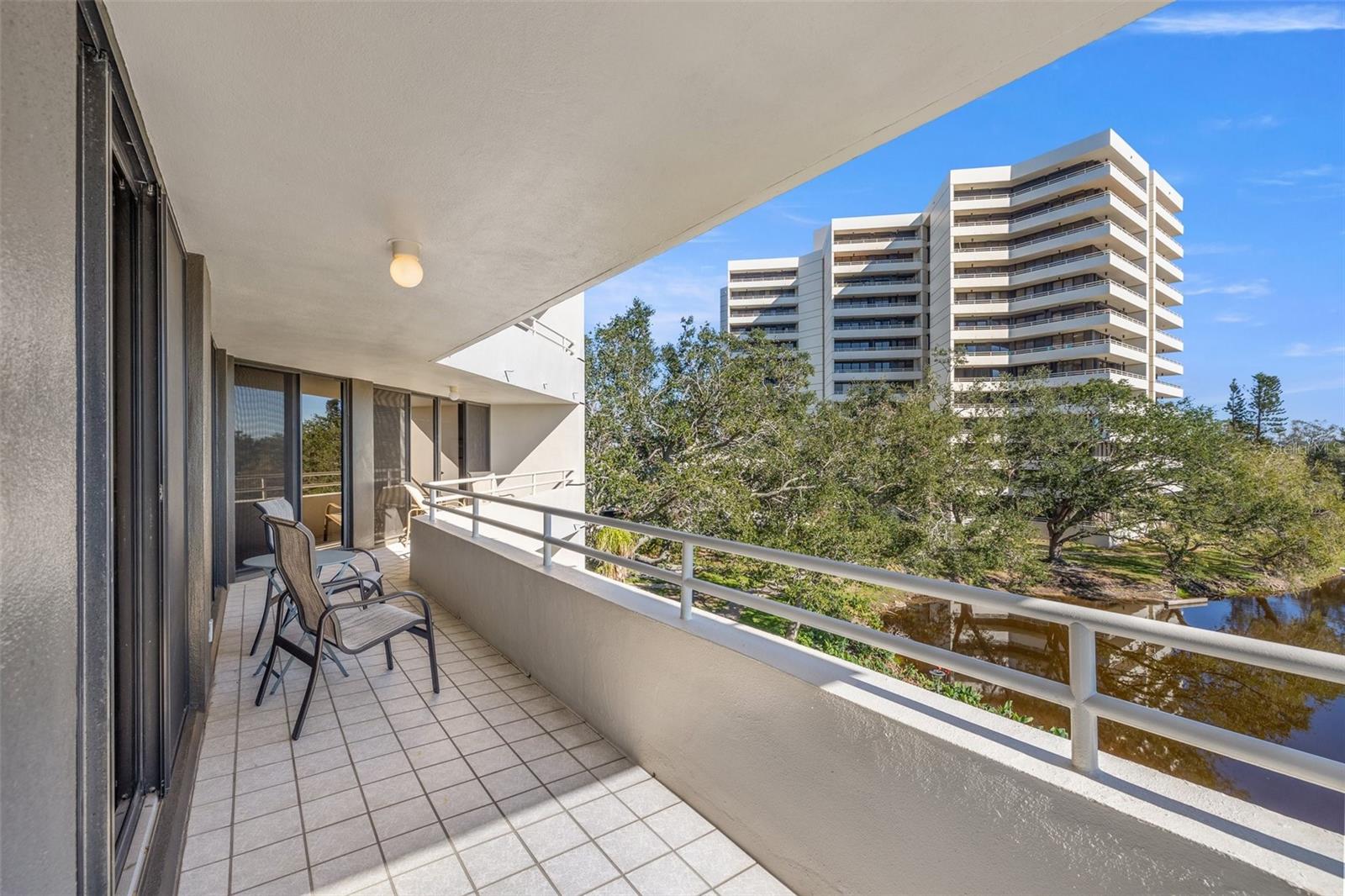 5950 PELICAN BAY PLZ S #301, GULFPORT, FL, 33707