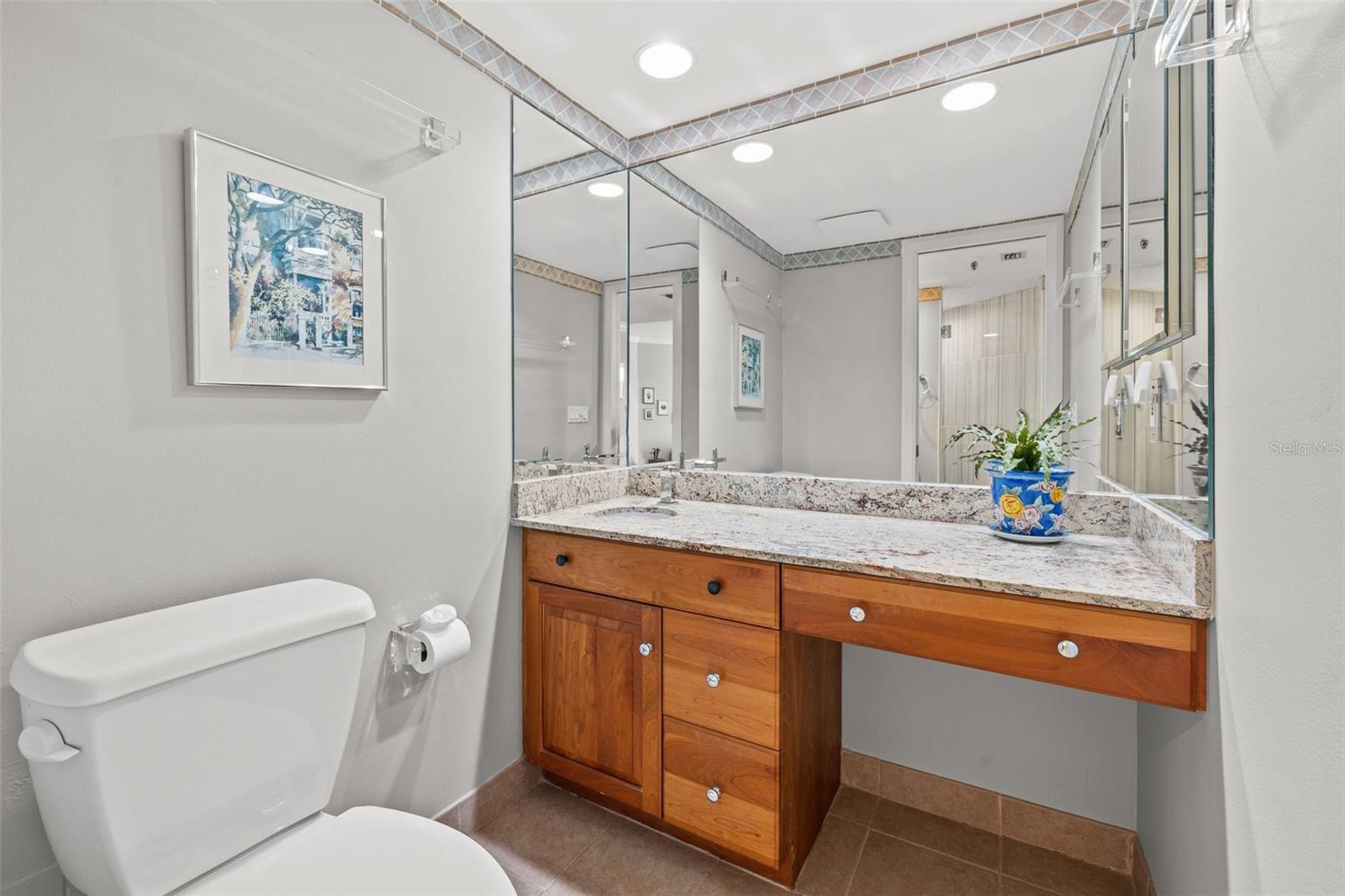 5950 PELICAN BAY PLZ S #301, GULFPORT, FL, 33707